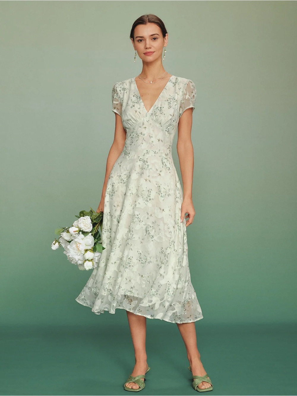 Rihoas Green Puffed Sleeve Floral Tunic Midi Dress - Picture 3 of 8